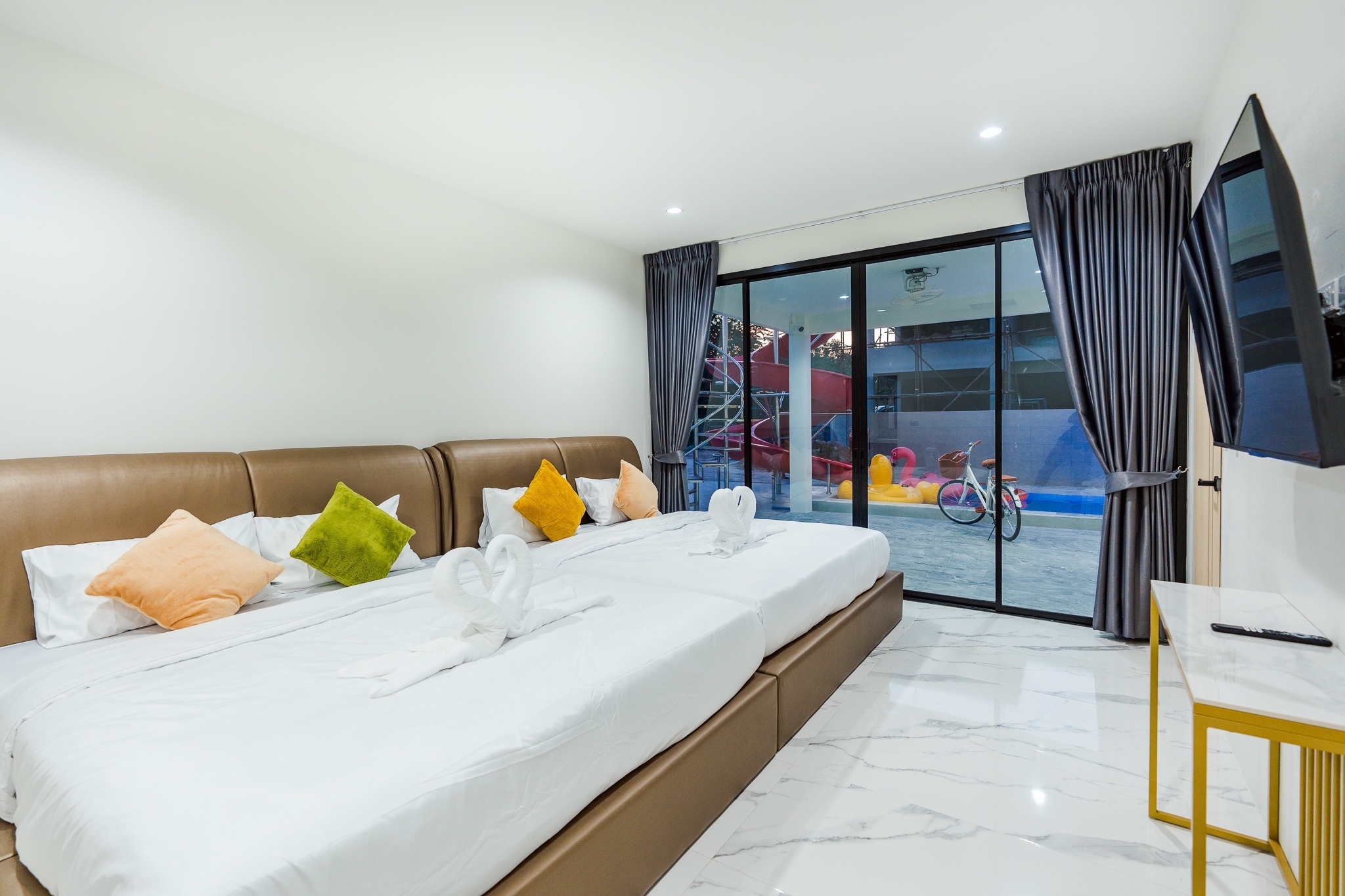 LINE_ALBUM_บ้าน For U poolvilla huahin_231209_88 - Copy