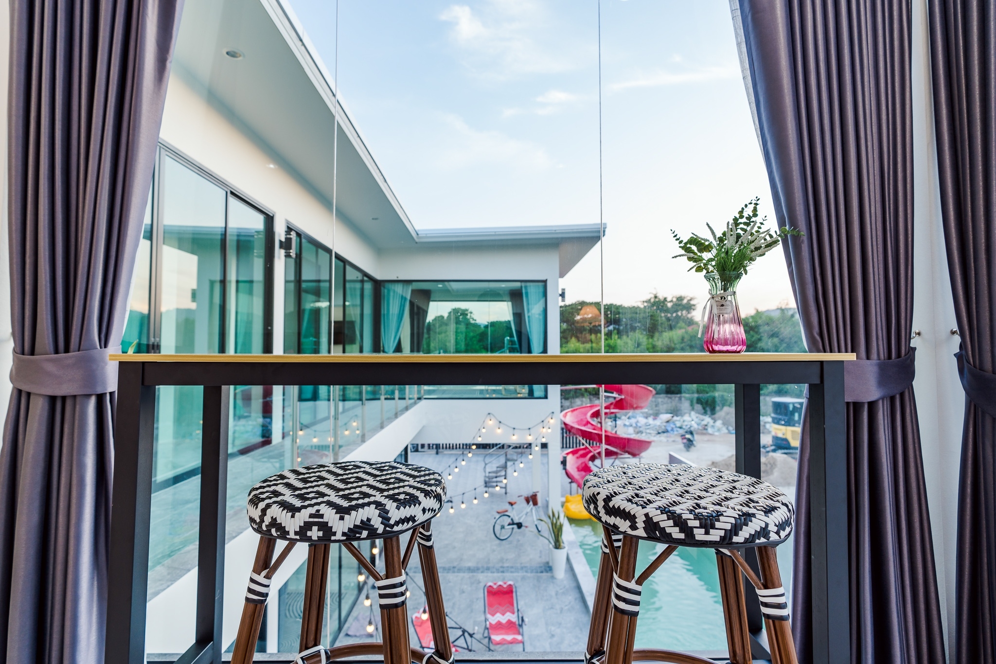 LINE_ALBUM_บ้าน For U poolvilla huahin_231209_96