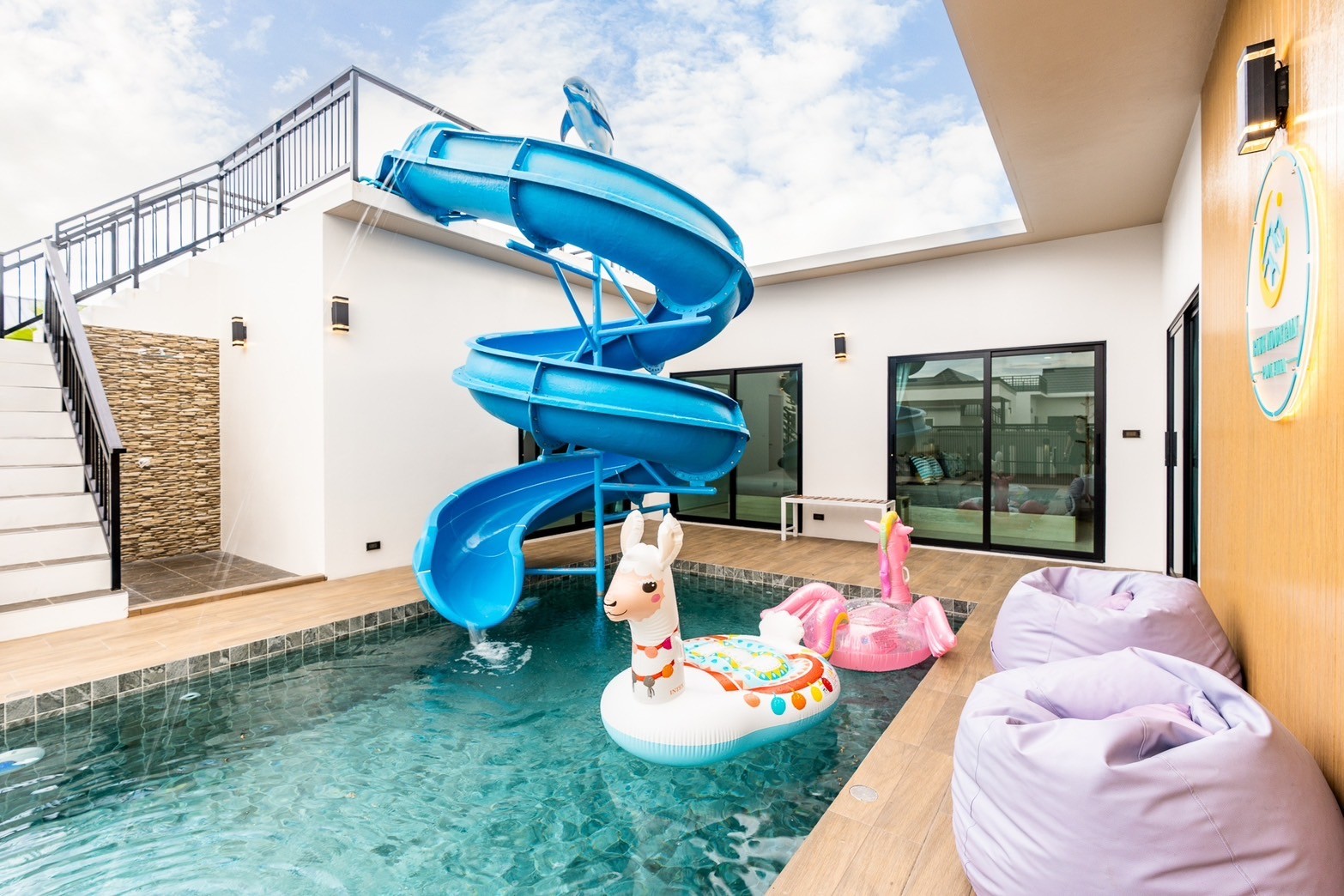 LINE_ALBUM_บ้านBlue moutrain มี 4 นอน 5 น้ำ_240425_100